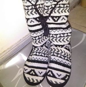 Mukluks Knit Mid-Calf Boots, Tribal, White & Black